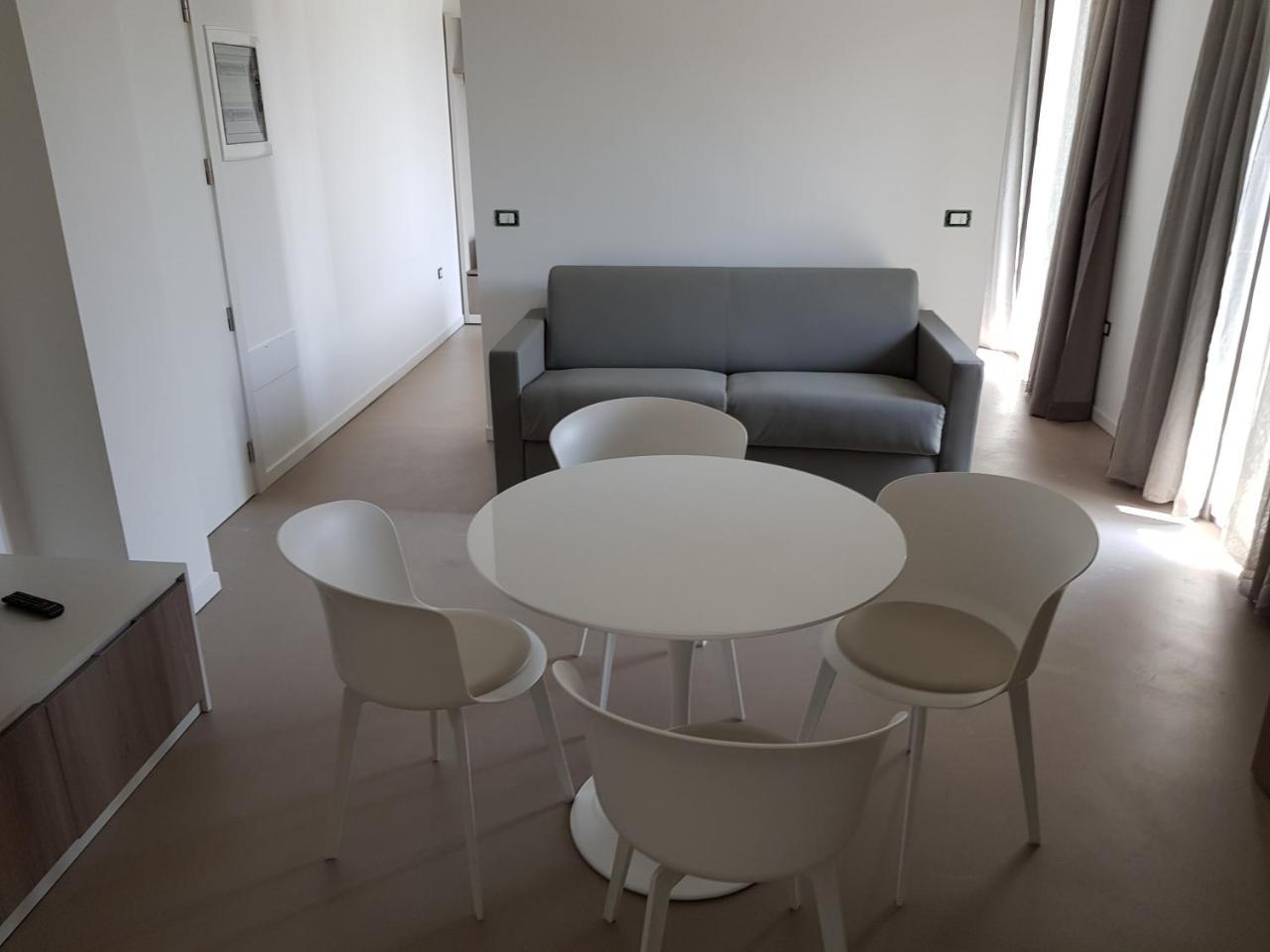 Venus Suites Cervia Exterior photo