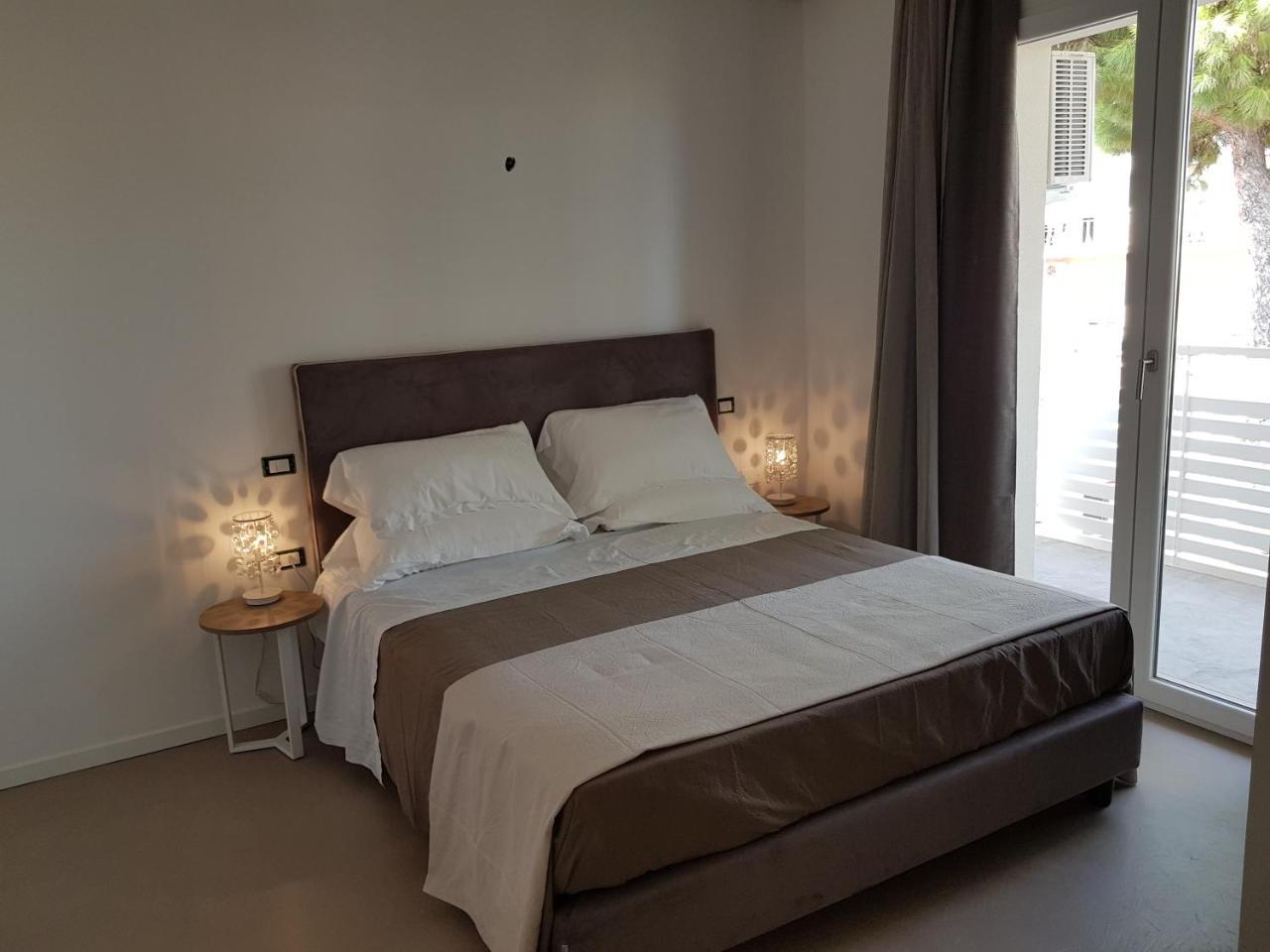 Venus Suites Cervia Exterior photo